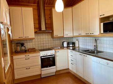 Фото номера Улучшенная вилла с 3 спальнями Виллы LaatuLomat Villas г. Juva 8